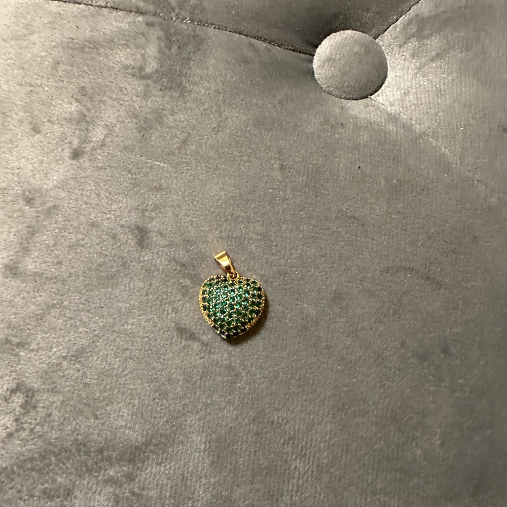 Woman’s heart pendant